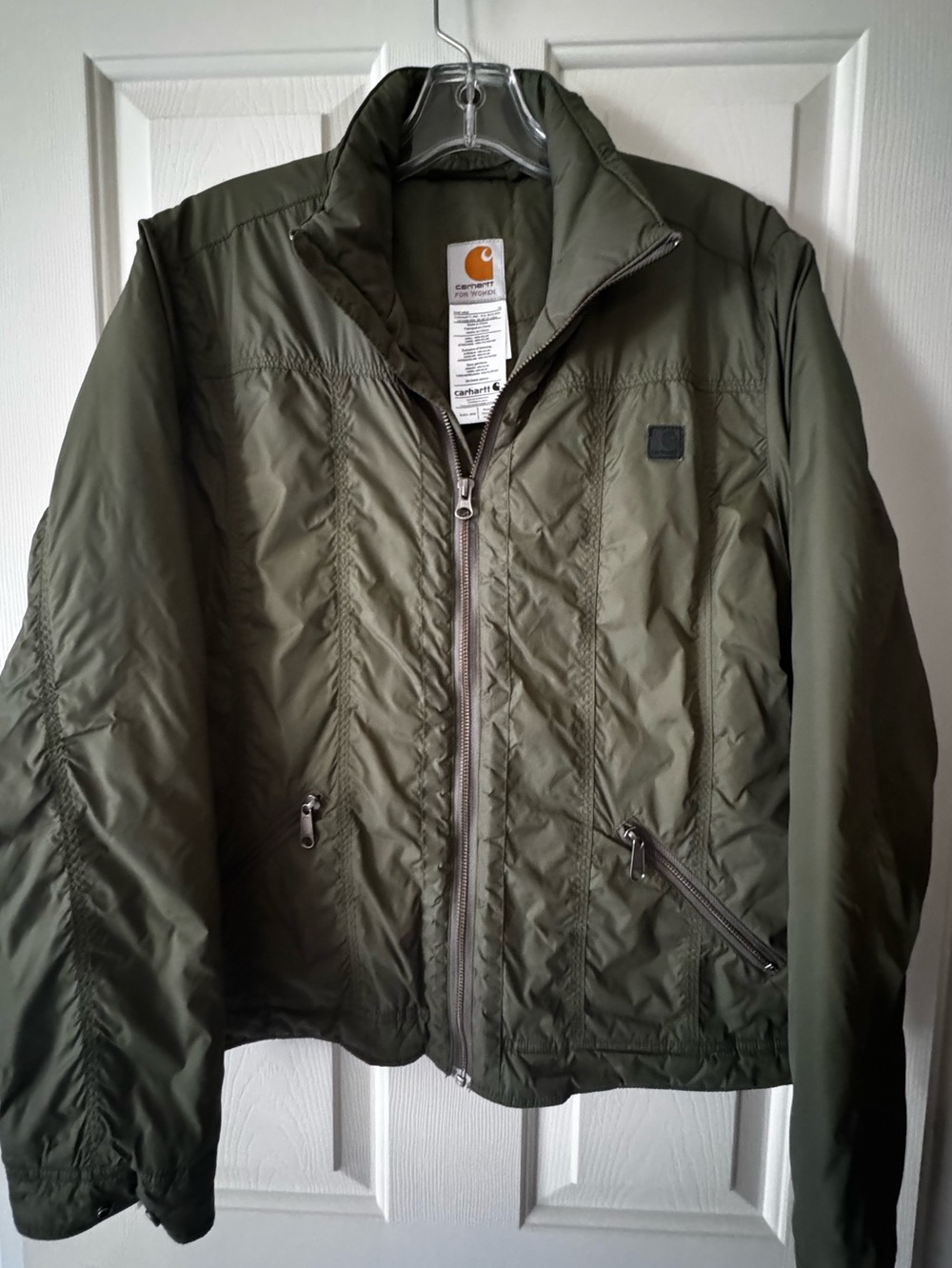 Carhartt Women’s Quilted Insulated, Lightweight Jacket
Size Large, Neutral Olive